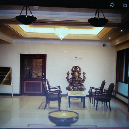 Veena Regency Hotel Chās Exterior foto