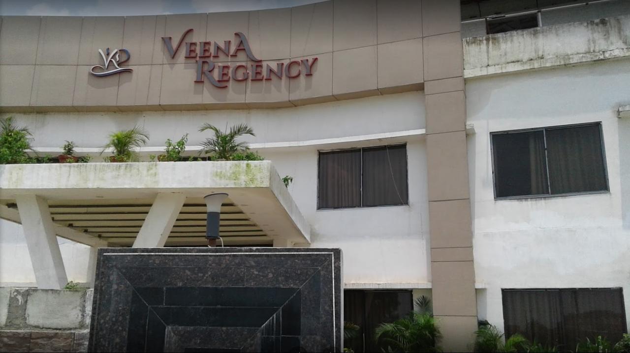 Veena Regency Hotel Chās Exterior foto